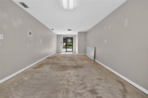 Propiedad comercial en venta en Englewood, Florida, 224.27 m2 № 2280716 - foto 22