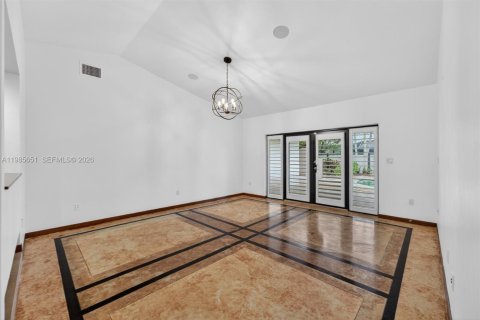Купить виллу или дом в Пальметто-Бей, Флорида 4 спальни, 309.18м2, № 2049577 - фото 8