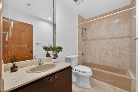 Купить виллу или дом в Пальметто-Бей, Флорида 4 спальни, 309.18м2, № 2049577 - фото 18