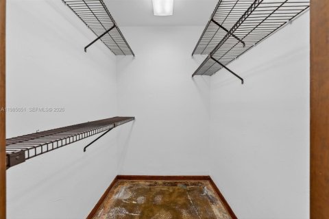 Купить виллу или дом в Пальметто-Бей, Флорида 4 спальни, 309.18м2, № 2049577 - фото 26