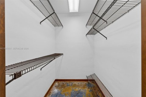 Купить виллу или дом в Пальметто-Бей, Флорида 4 спальни, 309.18м2, № 2049577 - фото 21