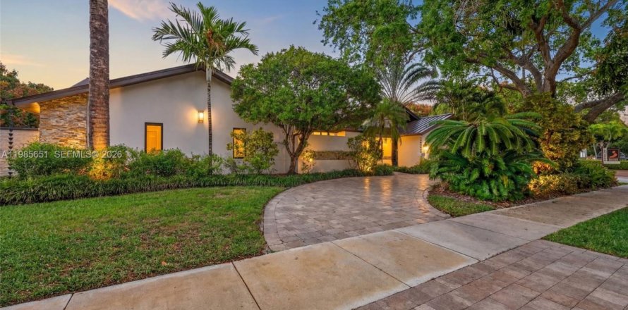 Дом в Пальметто-Бей, Флорида 4 спальни, 309.18м2 № 2049577