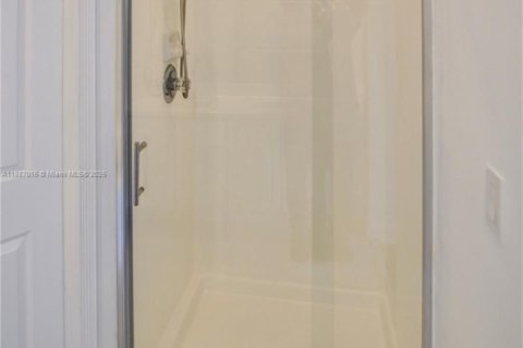 Adosado en alquiler en Doral, Florida, 4 dormitorios, 188.59 m2 № 1933715 - foto 15