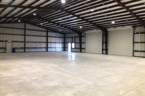 Propiedad comercial en alquiler en Rotonda, Florida, 845.41 m2 № 1560139 - foto 8