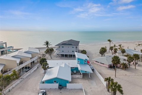 Casa en venta en Englewood, Florida, 4 dormitorios, 199.28 m2 № 1744931 - foto 1