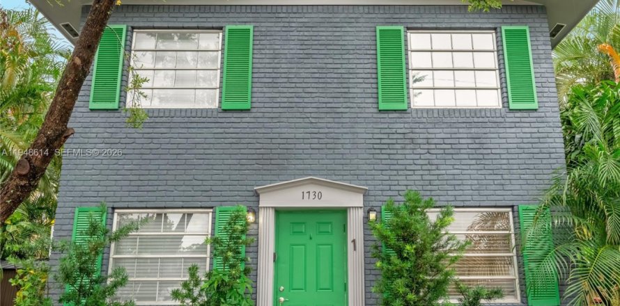 Commercial property in Fort Lauderdale, Florida № 2004254