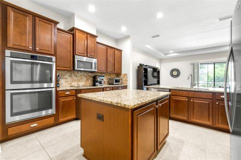 Casa en venta en Wesley Chapel, Florida, 4 dormitorios, 244.33 m2 № 1842273 - foto 24
