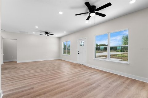 House in Fort Meade, Florida 3 bedrooms, 149.76 sq.m. № 1824785 - photo 8