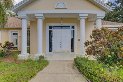 House in Safety Harbor, Florida 4 bedrooms, 312.62 sq.m. № 1894094 - photo 2