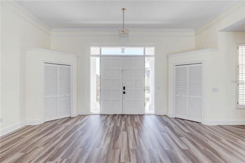 House in Safety Harbor, Florida 4 bedrooms, 312.62 sq.m. № 1894094 - photo 3