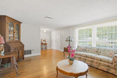 Villa ou maison à vendre à Hudson, Floride: 3 chambres, 201.32 m2 № 2101844 - photo 8