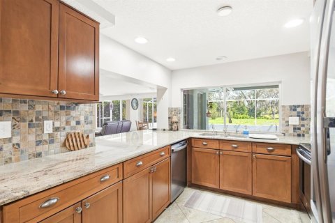 Villa ou maison à vendre à Hudson, Floride: 3 chambres, 201.32 m2 № 2101844 - photo 16