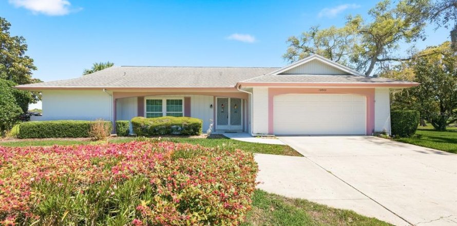 Villa ou maison à Hudson, Floride 3 chambres, 201.32 m2 № 2101844