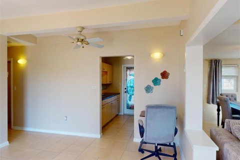 Villa ou maison à vendre à Port Charlotte, Floride: 2 chambres, 109.9 m2 № 1525291 - photo 11
