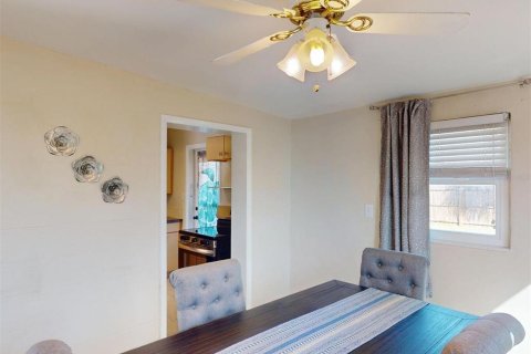 Villa ou maison à vendre à Port Charlotte, Floride: 2 chambres, 109.9 m2 № 1525291 - photo 18