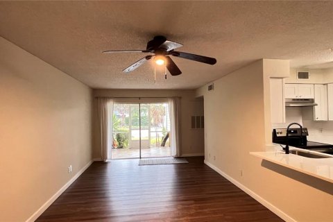 Apartment in Orlando, Florida 2 bedrooms, 82.31 sq.m. № 1822337 - photo 3