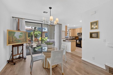 Touwnhouse à vendre à Delray Beach, Floride: 3 chambres, 172.43 m2 № 2374875 - photo 10