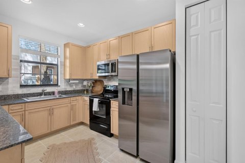 Touwnhouse à vendre à Delray Beach, Floride: 3 chambres, 172.43 m2 № 2374875 - photo 18