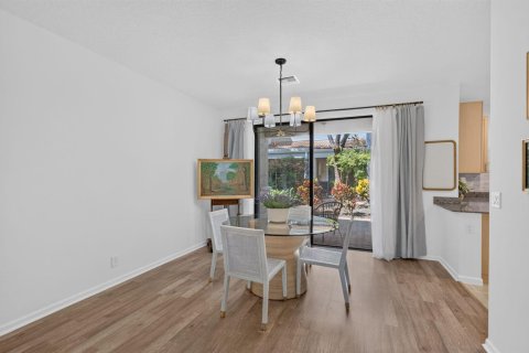 Touwnhouse à vendre à Delray Beach, Floride: 3 chambres, 172.43 m2 № 2374875 - photo 15