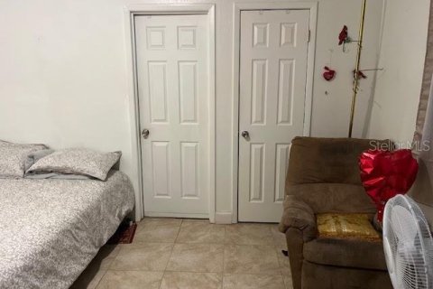 Casa en venta en Orlando, Florida, 4 dormitorios, 161.28 m2 № 1199517 - foto 20