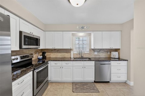 Copropriété à vendre à Belleair, Floride: 2 chambres, 111.48 m2 № 2101370 - photo 8