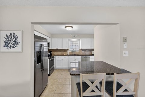 Copropriété à vendre à Belleair, Floride: 2 chambres, 111.48 m2 № 2101370 - photo 6