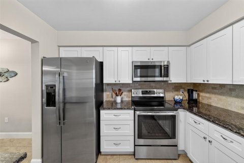 Copropriété à vendre à Belleair, Floride: 2 chambres, 111.48 m2 № 2101370 - photo 10
