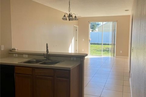 Villa ou maison à louer à Davenport, Floride: 4 chambres, 121.61 m2 № 2091549 - photo 6
