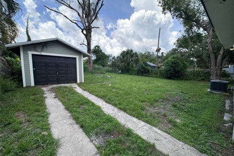 House in Tampa, Florida 3 bedrooms, 107.49 sq.m. № 1869616 - photo 24