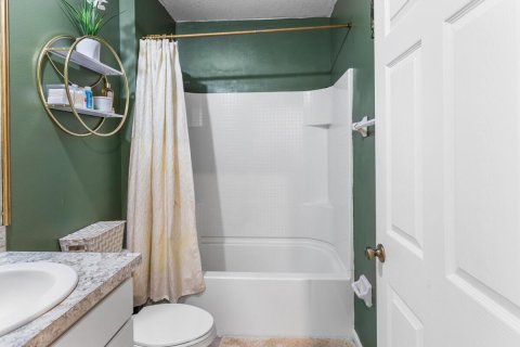 Villa ou maison à vendre à Port St. Lucie, Floride: 3 chambres, 139.73 m2 № 2181280 - photo 22