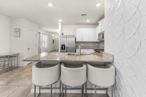 Villa ou maison à vendre à Port St. Lucie, Floride: 3 chambres, 139.73 m2 № 2181280 - photo 10