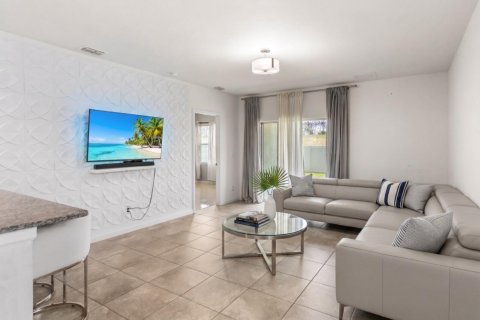 Villa ou maison à vendre à Port St. Lucie, Floride: 3 chambres, 139.73 m2 № 2181280 - photo 12
