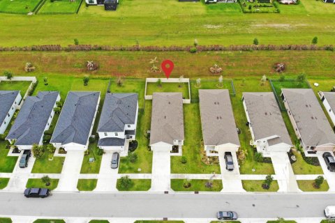 Villa ou maison à vendre à Port St. Lucie, Floride: 3 chambres, 139.73 m2 № 2181280 - photo 5