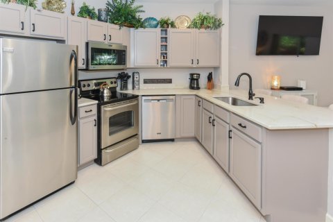 Condo in Port St. Lucie, Florida, 2 bedrooms  № 2253480 - photo 20
