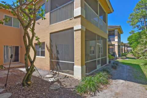 Condo in Port St. Lucie, Florida, 2 bedrooms  № 2253480 - photo 28