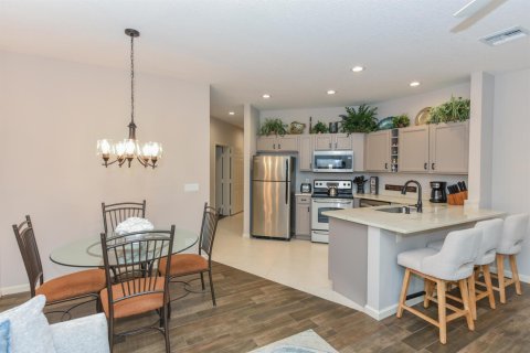 Condo in Port St. Lucie, Florida, 2 bedrooms  № 2253480 - photo 15