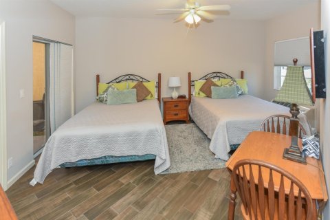 Condo in Port St. Lucie, Florida, 2 bedrooms  № 2253480 - photo 9