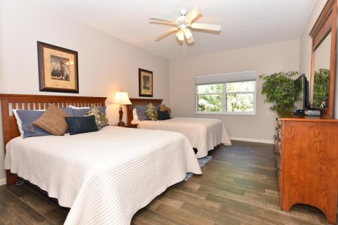 Condo in Port St. Lucie, Florida, 2 bedrooms  № 2253480 - photo 3