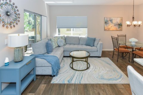 Condo in Port St. Lucie, Florida, 2 bedrooms  № 2253480 - photo 19