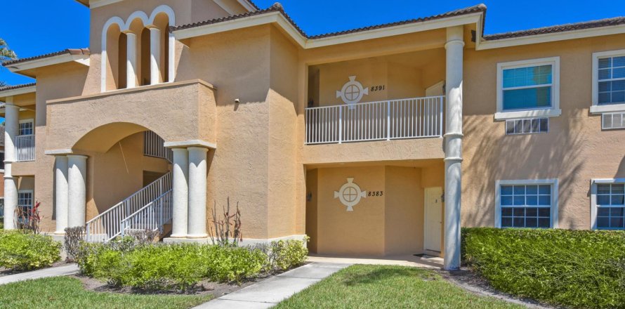 Condo in Port St. Lucie, Florida, 2 bedrooms  № 2253480
