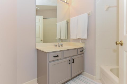 Condo in Port St. Lucie, Florida, 2 bedrooms  № 2253480 - photo 13