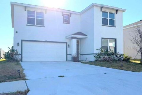 House in Zephyrhills, Florida 4 bedrooms, 220.27 sq.m. № 2206198