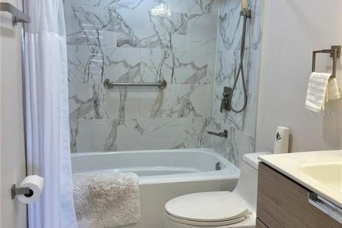 Condominio en alquiler en Daytona Beach, Florida, 2 dormitorios, 118.45 m2 № 2103326 - foto 22