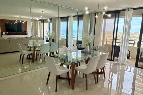 Condominio en alquiler en Daytona Beach, Florida, 2 dormitorios, 118.45 m2 № 2103326 - foto 11