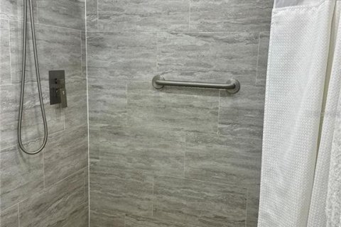 Condominio en alquiler en Daytona Beach, Florida, 2 dormitorios, 118.45 m2 № 2103326 - foto 27