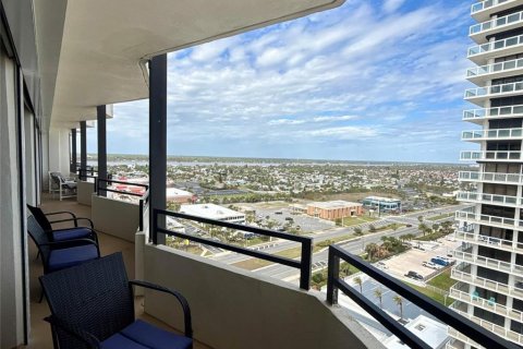 Condominio en alquiler en Daytona Beach, Florida, 2 dormitorios, 118.45 m2 № 2103326 - foto 30