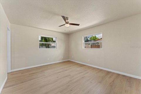 Villa ou maison à vendre à Bradenton, Floride: 3 chambres, 156.08 m2 № 1907647 - photo 15