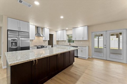 Villa ou maison à vendre à Bradenton, Floride: 3 chambres, 156.08 m2 № 1907647 - photo 7
