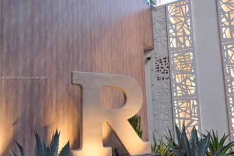 Condominio en venta en Miami Beach, Florida, 55.74 m2 № 1794524 - foto 26
