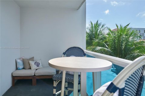 Condominio en venta en Miami Beach, Florida, 55.74 m2 № 1794524 - foto 24